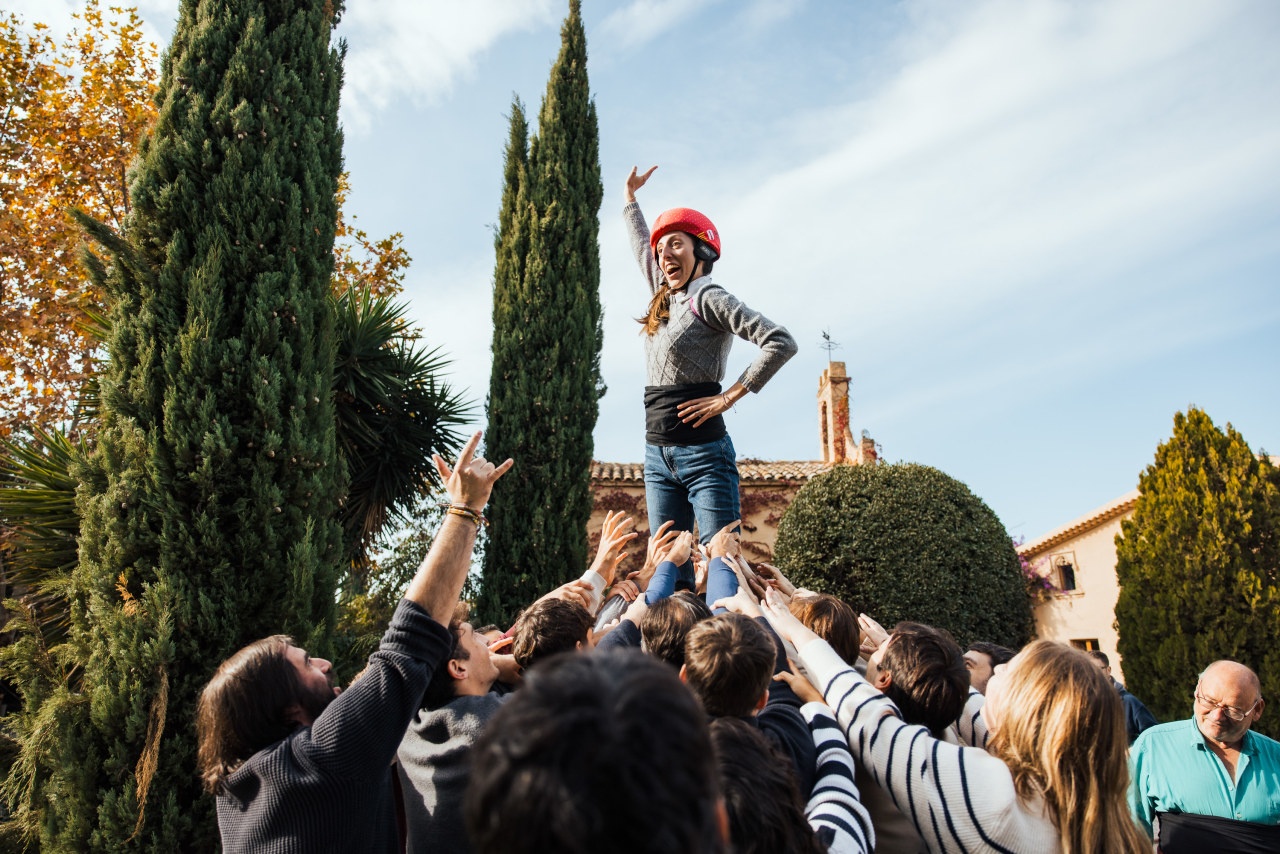 nhan vien,  team building,  thap nguoi,  cong ty anh 1