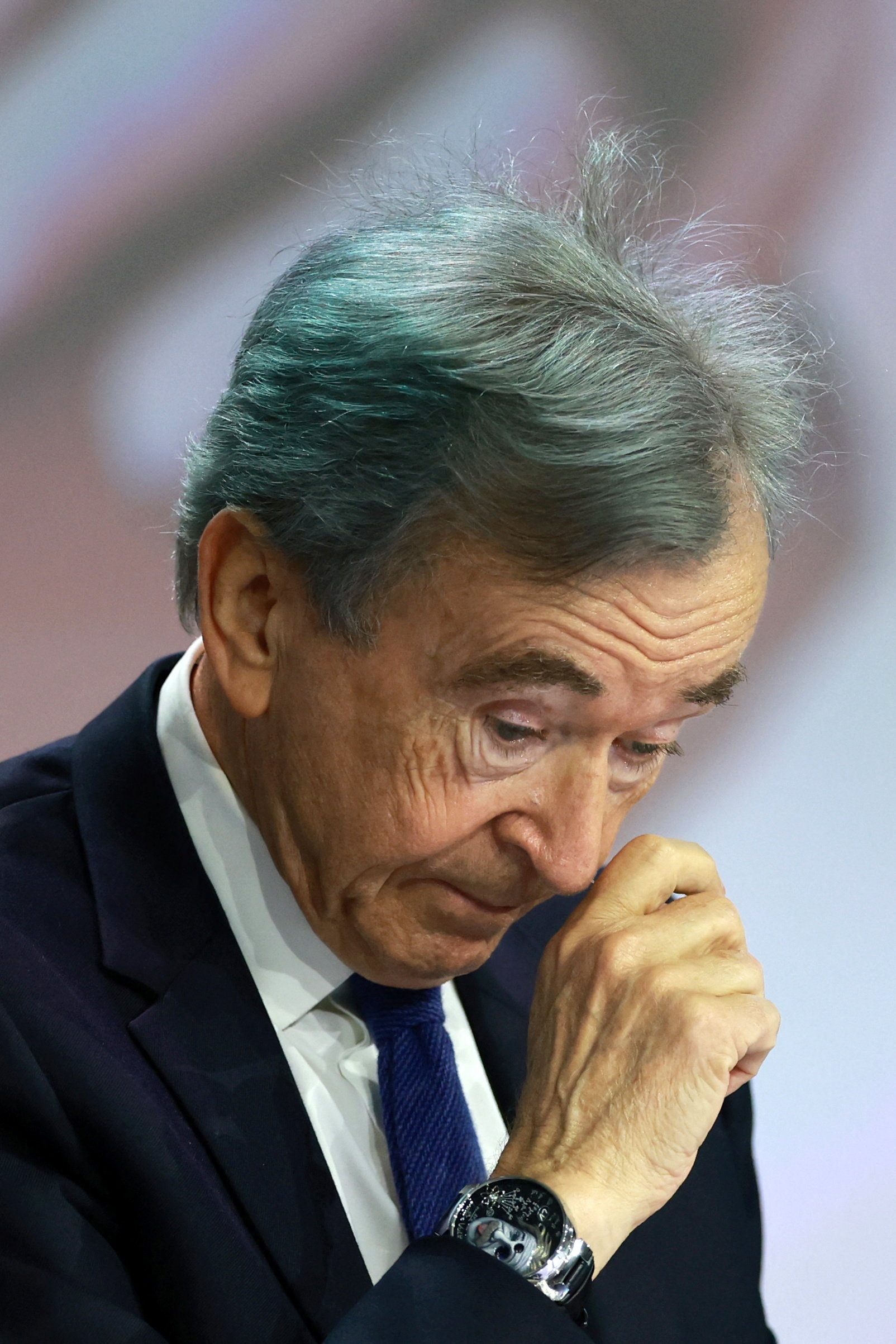 Dong ho,  xa xi,  Bernard Arnault,  Einstein,  Tambour,  Albert Einstein anh 2