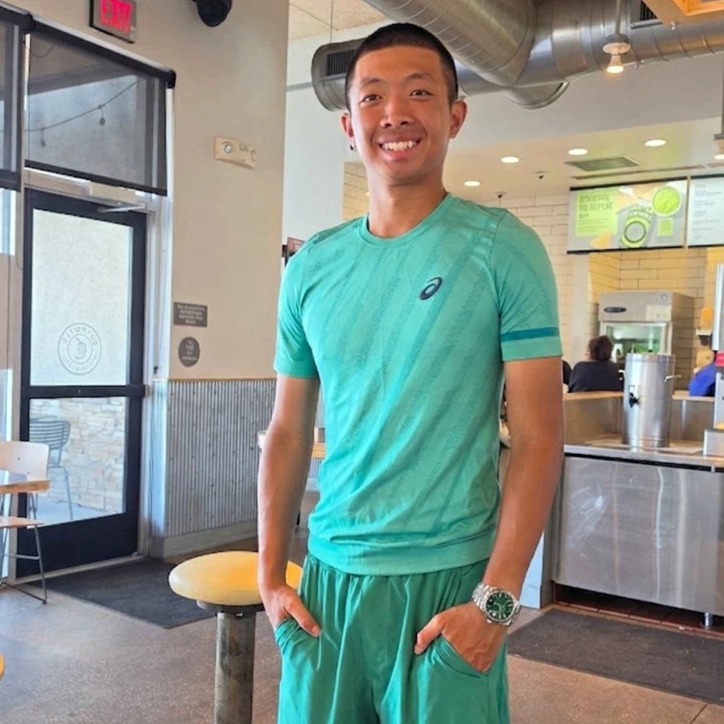 Quang Dương, rolex, quang dương mua rolex, đồng hồ rolex, tay vợt pickleball ảnh 8 Quang Duong, rolex, quang duong mua rolex, dong ho rolex, tay vot pickleball anh 8