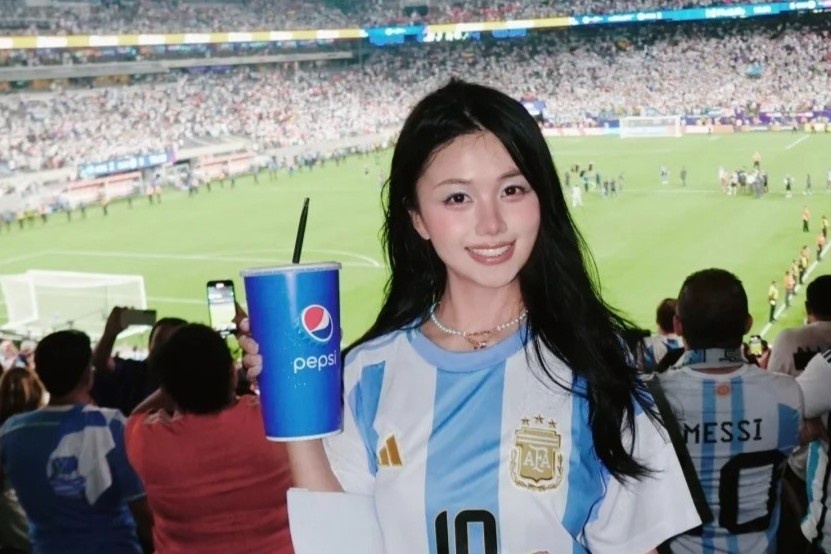 Sep lo nhan vien tron lam, 'nghi om' de xem World Cup 2026 hinh anh