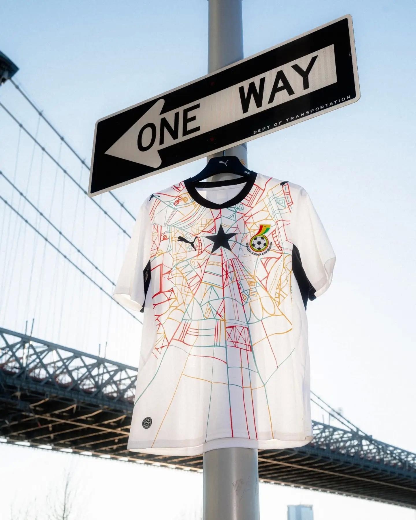 ao dau,  World Cup,  2026,  bong da anh 4