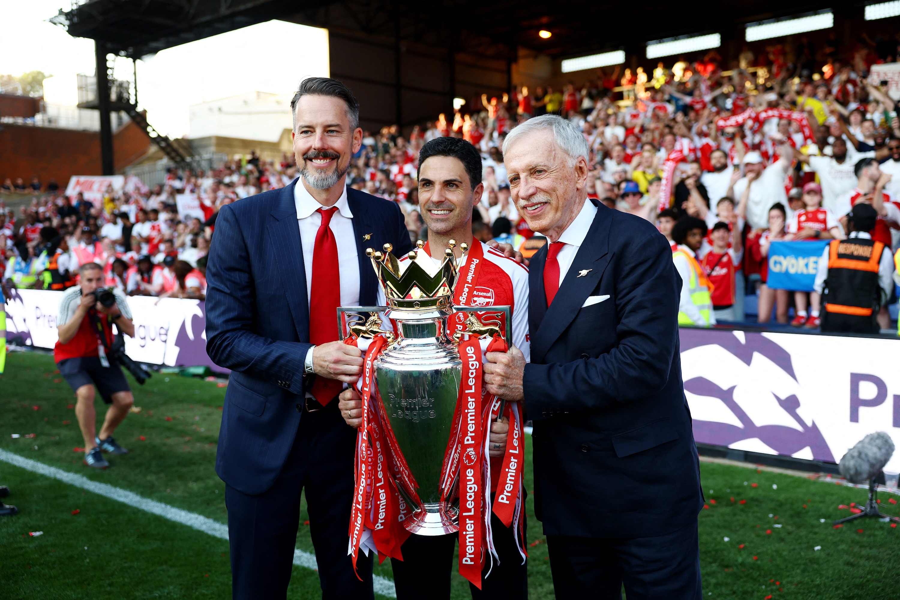 Arsenal,  Stan Kroenke,  ty phu,  Premier League anh 2