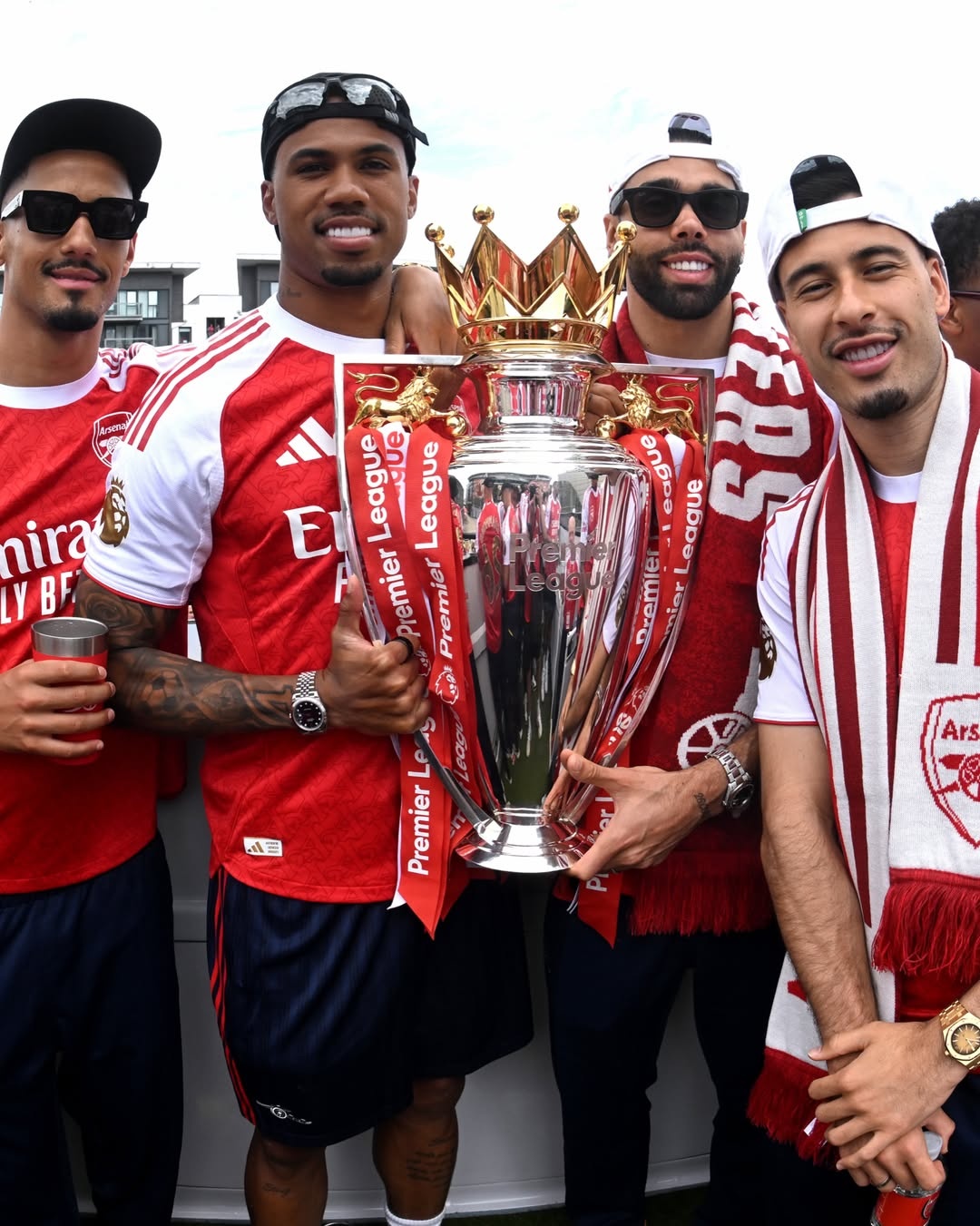 Arsenal,  rolex,  Audemars Piguet,  cau thu,  ngoi sao anh 12