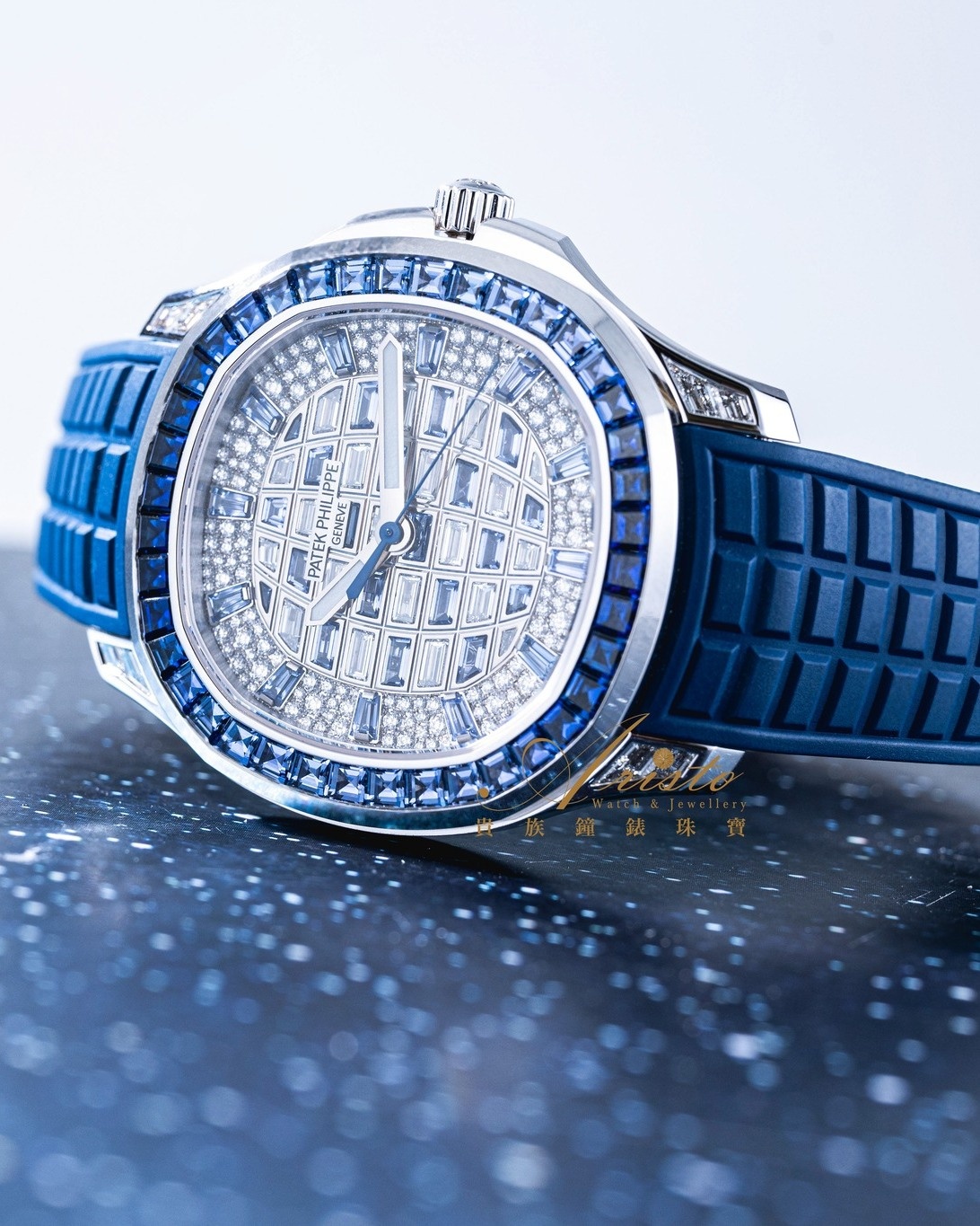 c,  Patek Philippe,  Ha Du Quan,  He Mong Dao anh 5