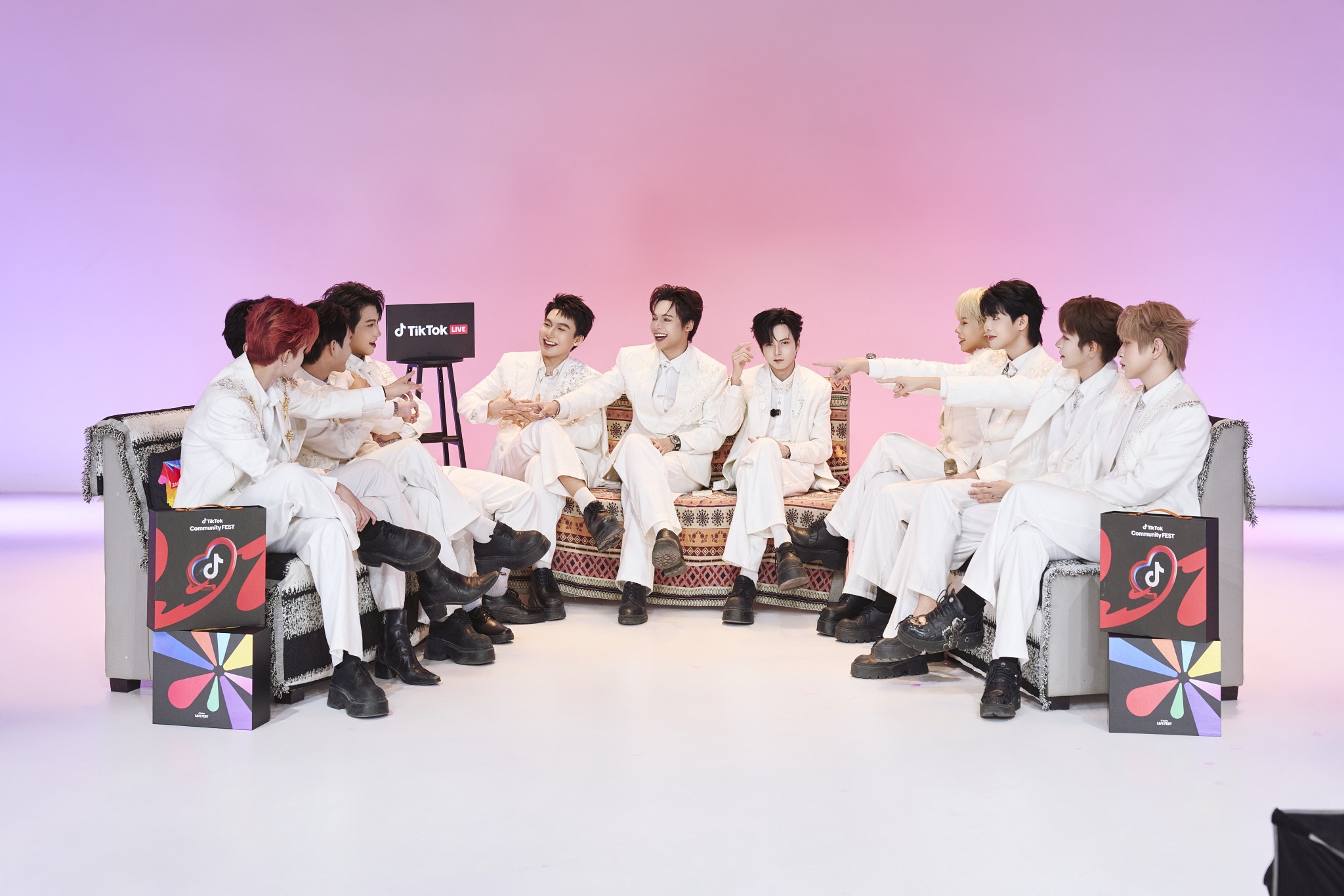 idol,  nhom,  ST_Twilight,  tiktok,  idol live, anh 12