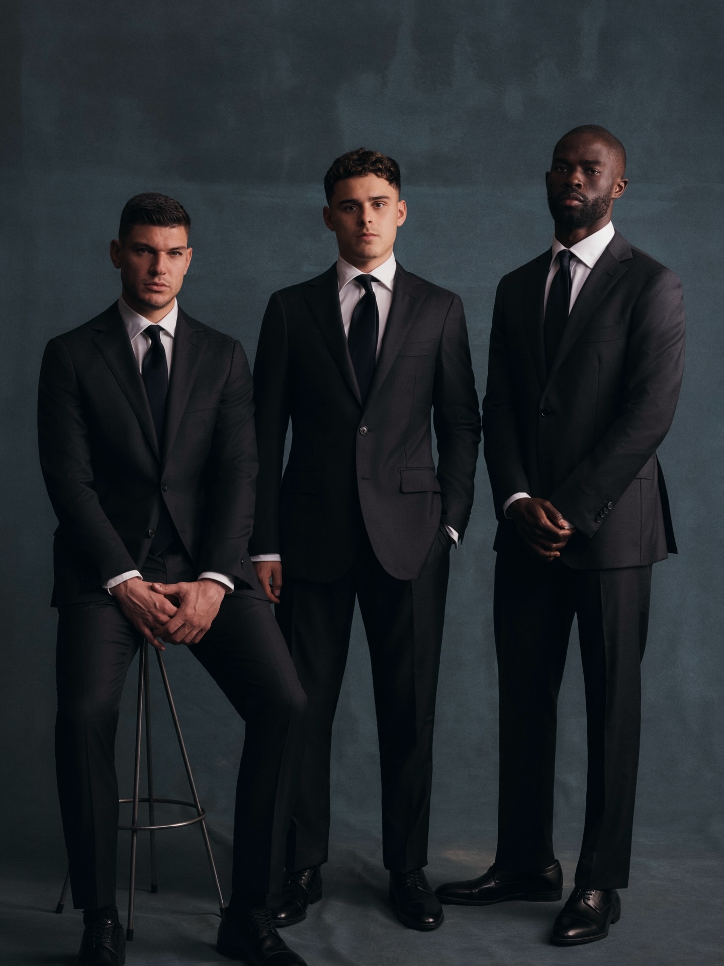 suit,  tui xach,  Socceroos,  tuyen Australia, Dior,  Louis Vuitton anh 14