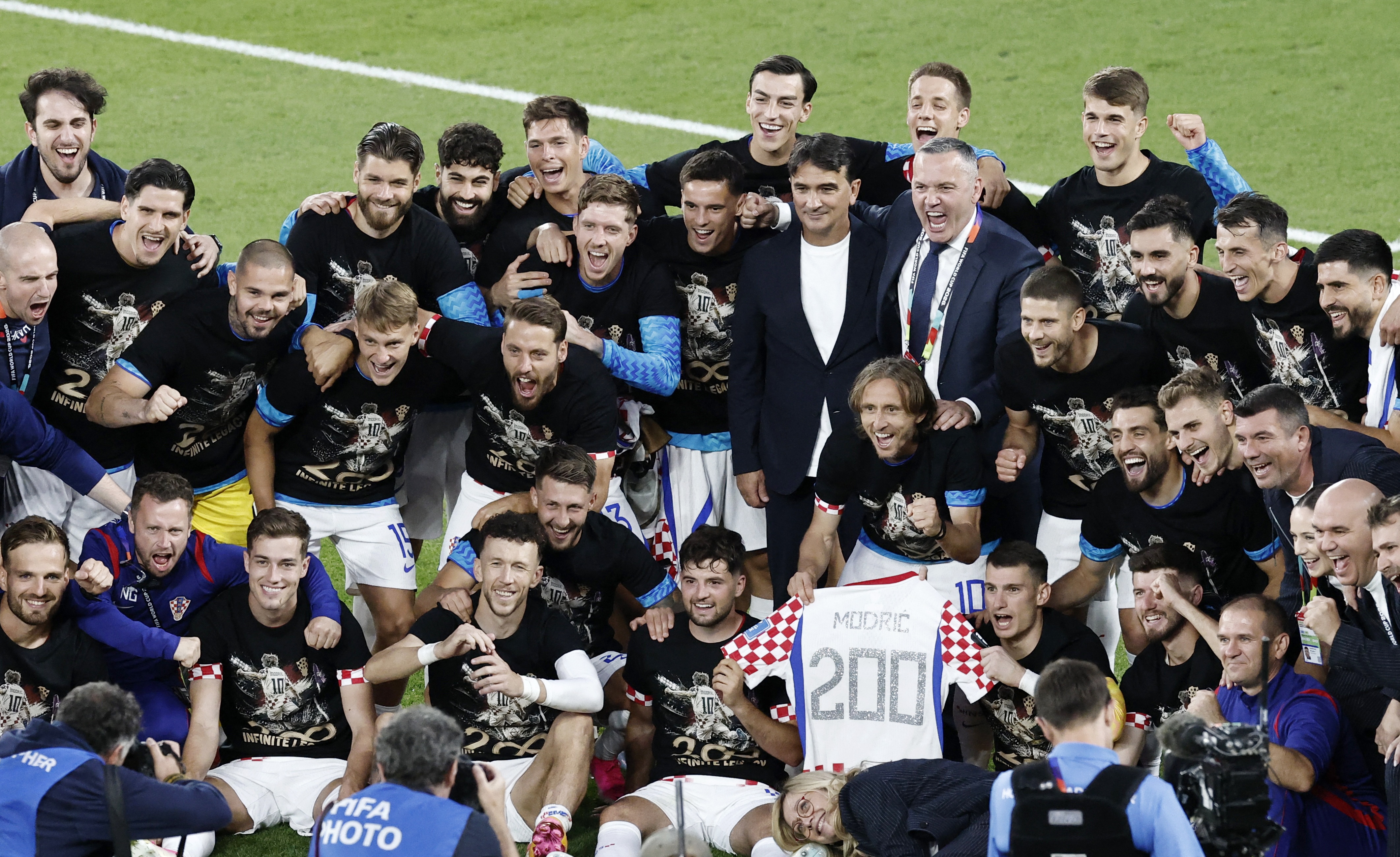 Modric,  Croatia,  200,  tri an,  Cristiano Ronaldo,  Lionel Messi,  Luka Modric anh 2