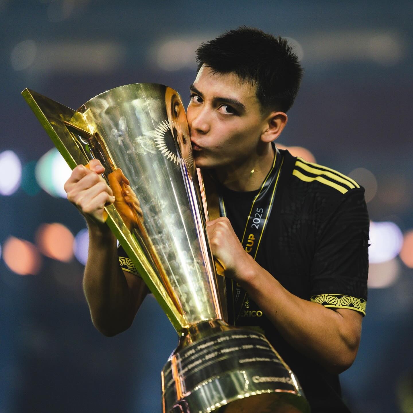 World Cup,  Gilberto Mora,  Mexico,  Tijuana,  Manchester United anh 4
