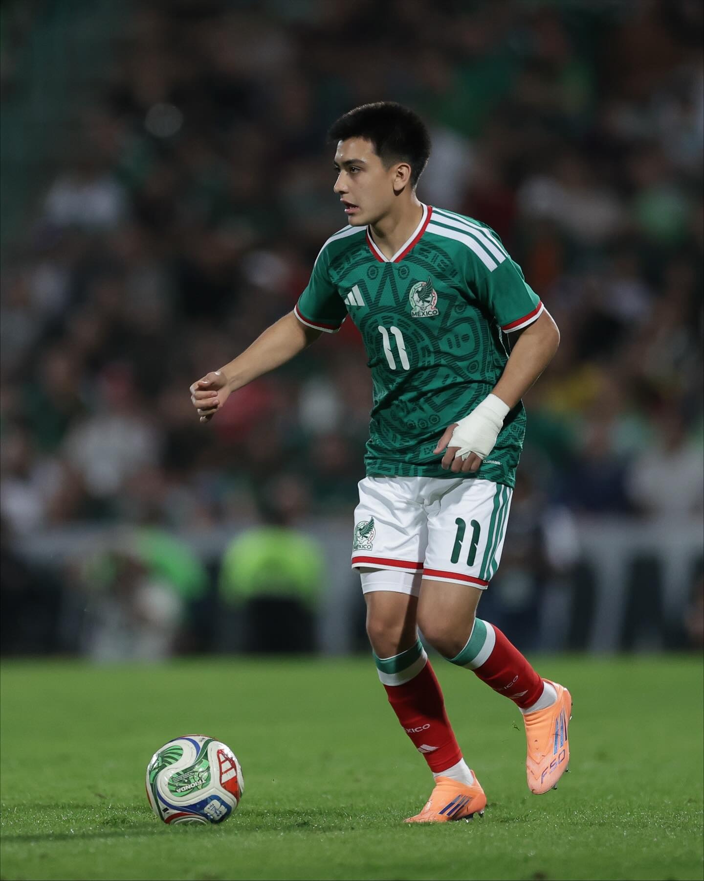World Cup, Gilberto Mora, Mexico, Tijuana, Manchester United ảnh 5 World Cup, Gilberto Mora, Mexico, Tijuana, Manchester United anh 5