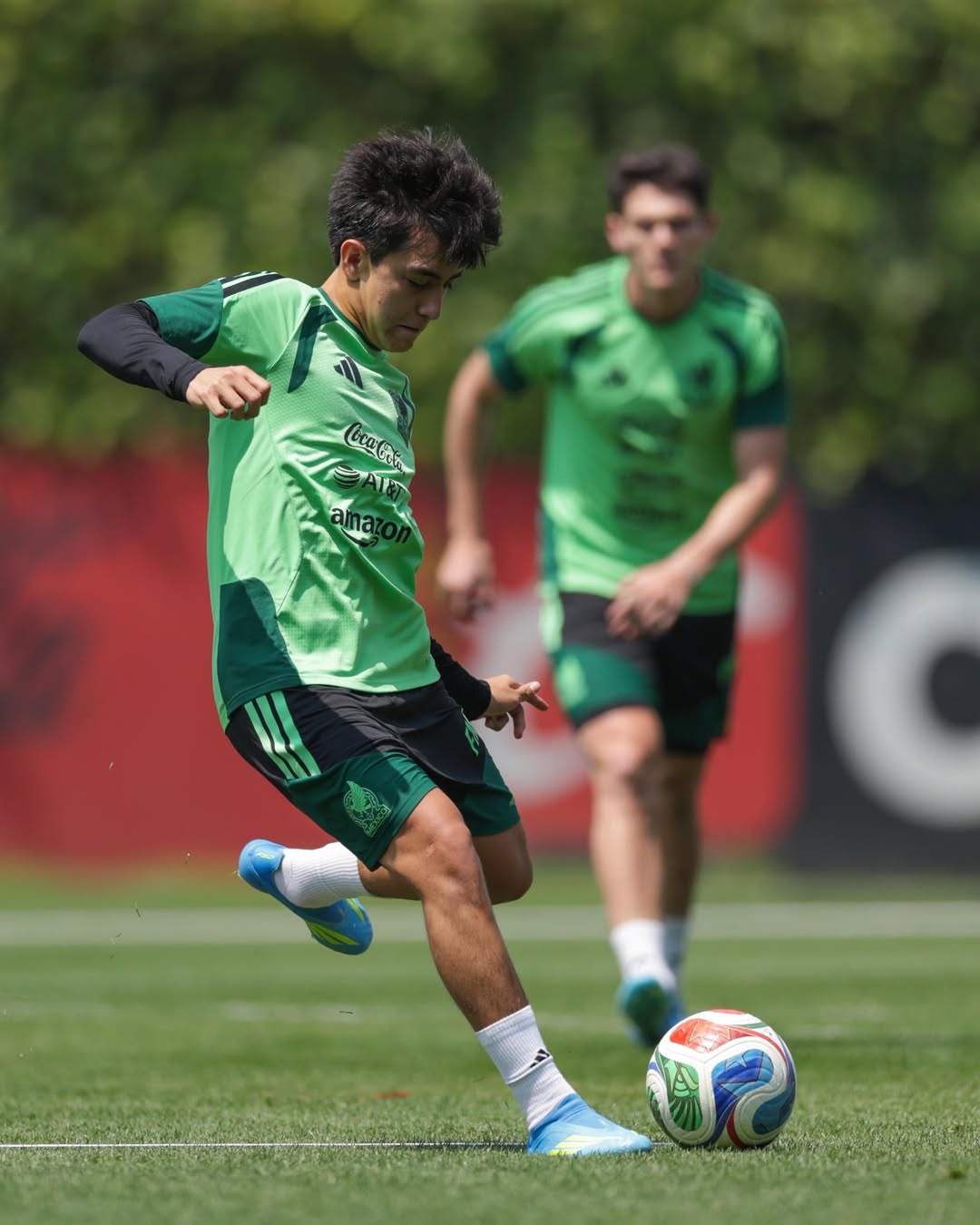 World Cup, Gilberto Mora, Mexico, Tijuana, Manchester United ảnh 10 World Cup, Gilberto Mora, Mexico, Tijuana, Manchester United anh 10