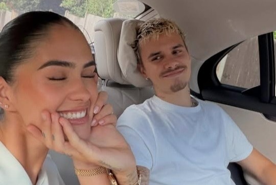 Con trai Beckham dua ban gai va dong ho hiem den Wimbledon hinh anh