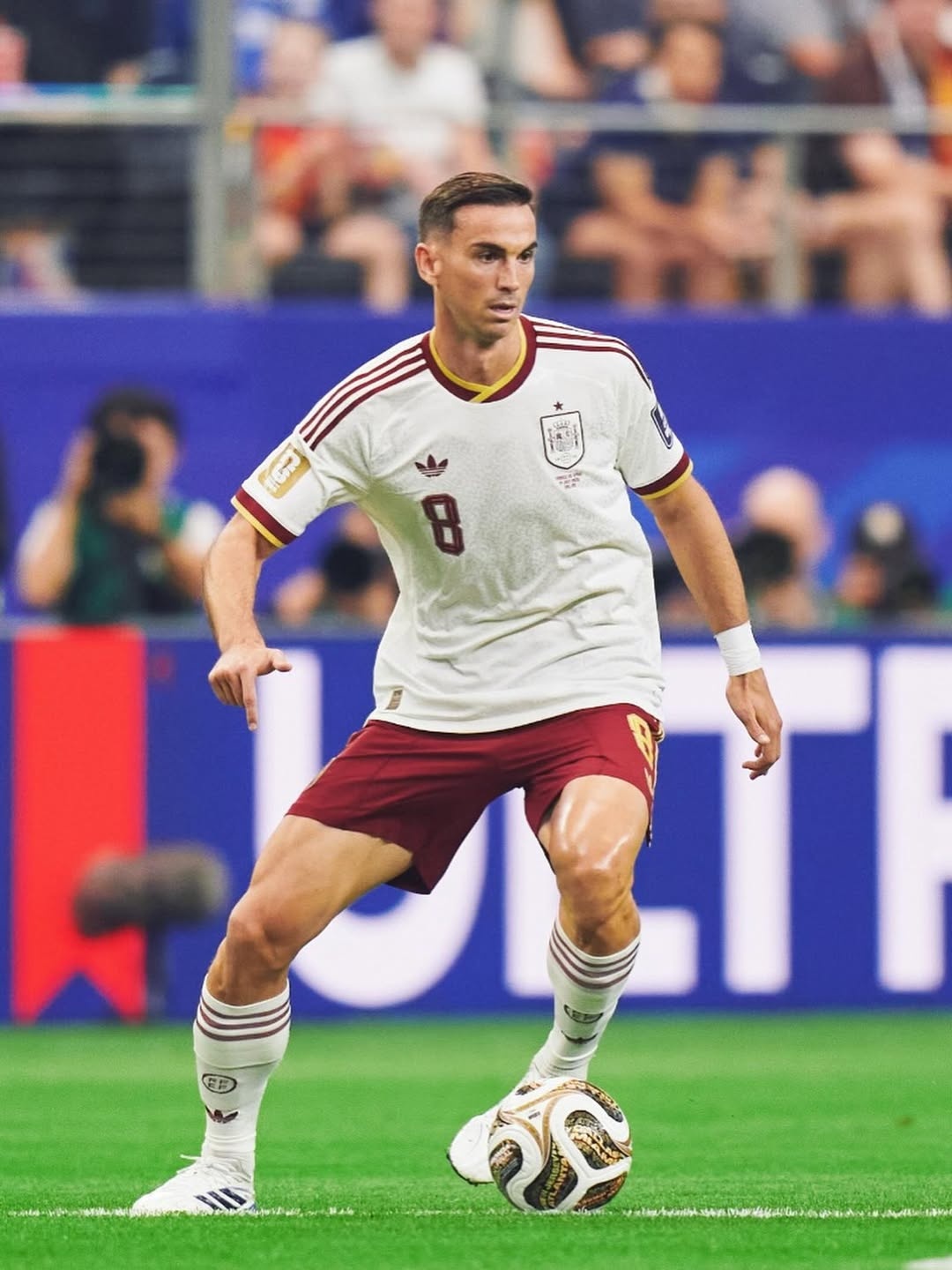 Fabi&aacute;n,  Fabi&aacute;n Ruiz,  T&acirc;y Ban Nha,  &aacute;o,  tuyển,  cầu thủ,  tiền vệ ảnh 2
