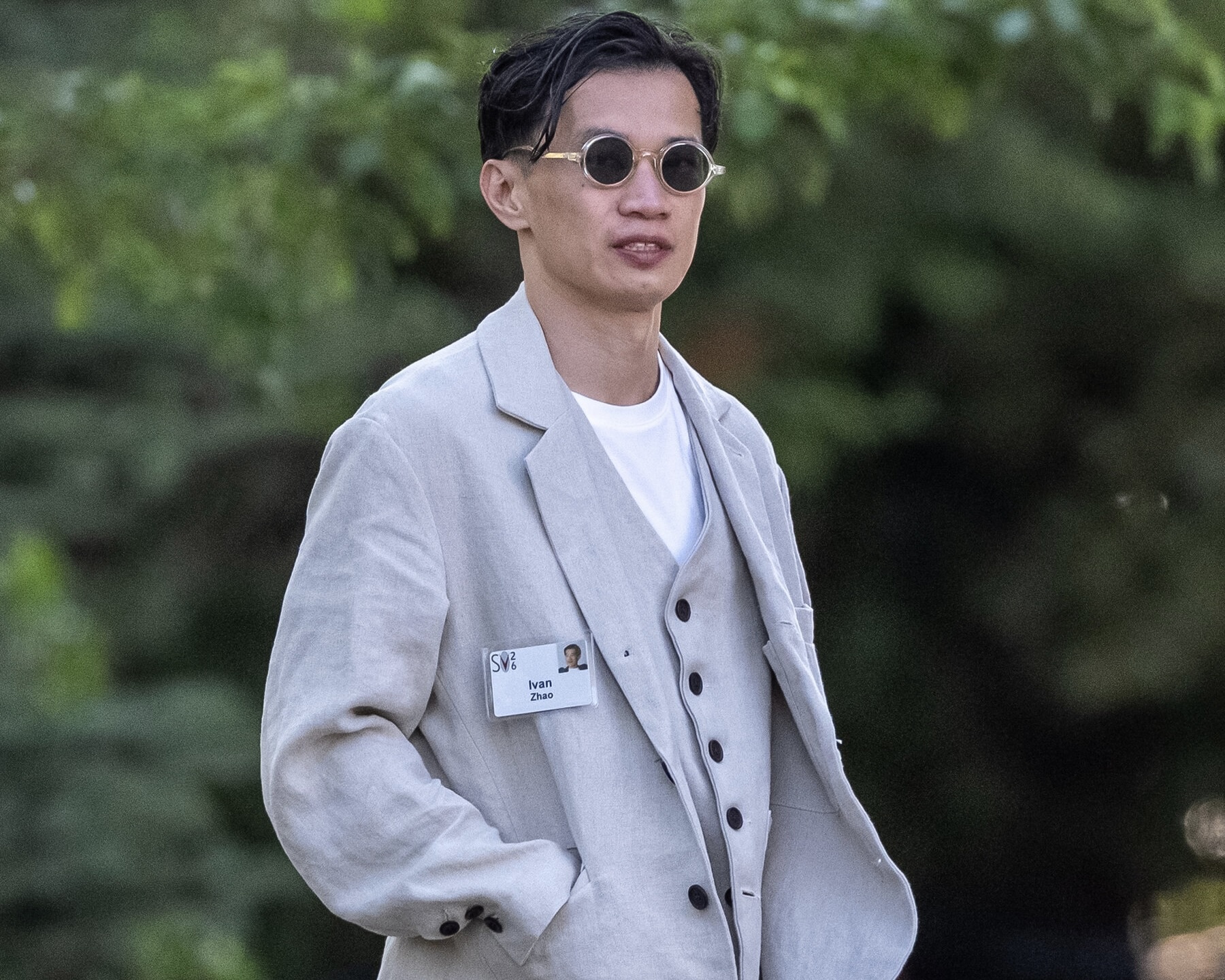 trang,  thời trang,  Mark Zuckerberg,  tỷ ph&uacute;,  Jeff Bezos,  &aacute;o b&oacute; ảnh 8