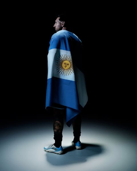 Messi,  Argentina,  T&acirc;y Ban Nha,  t&acirc;m thư,  b&agrave;i đăng,  gi&agrave;y,  adidas ảnh 2
