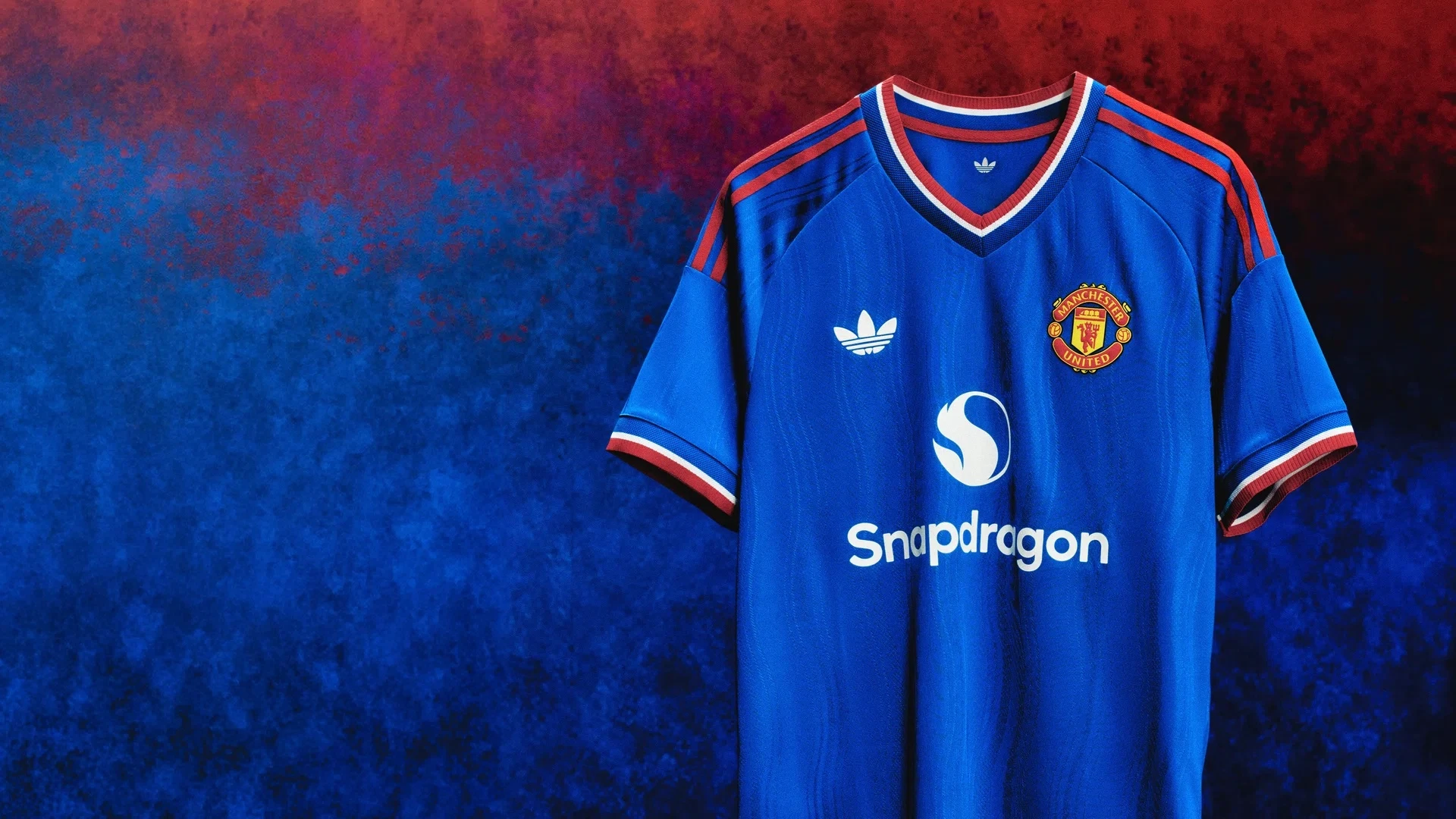 &aacute;o,  Manchester United,  Adidas,  quỷ đỏ,  &aacute;o s&acirc;n kh&aacute;ch ảnh 9