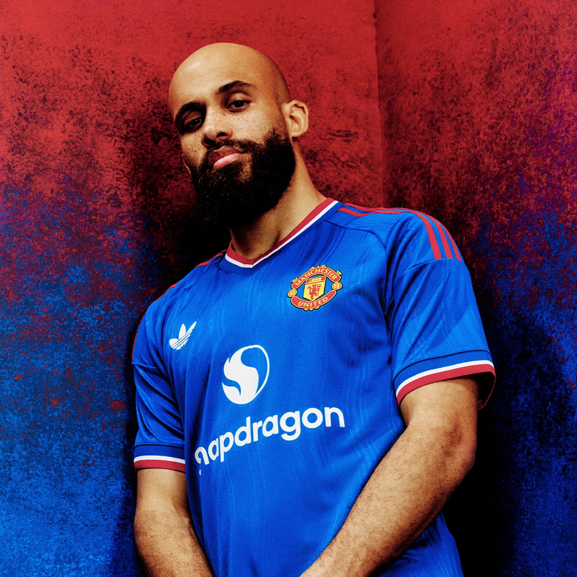 &aacute;o,  Manchester United,  Adidas,  quỷ đỏ,  &aacute;o s&acirc;n kh&aacute;ch ảnh 4
