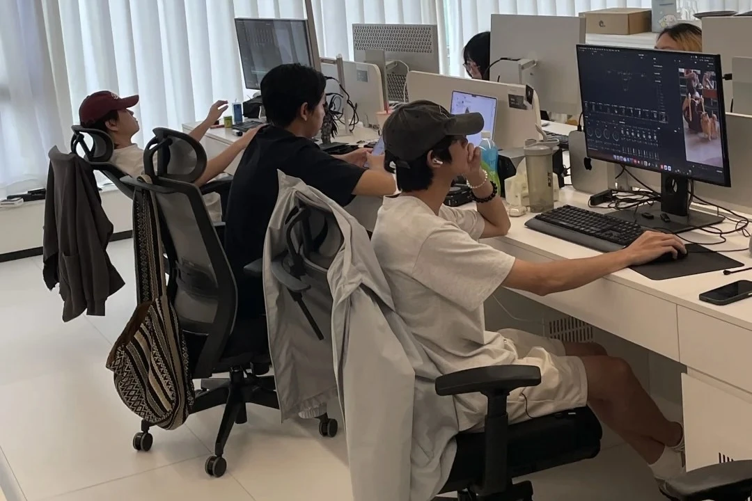 gen z,  c&ocirc;ng việc,  niềm tin,  lao động,  thu nhập,  lương,  tiền,  mua nh&agrave; ảnh 2