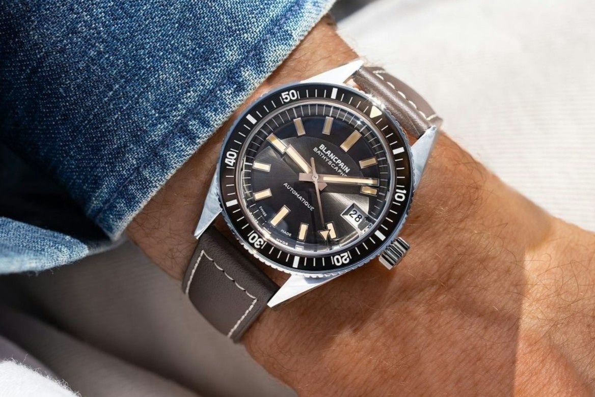 Blancpain đi ngược xu hướng đồng hồ, Czapek vẫn mê mặt số sapphire