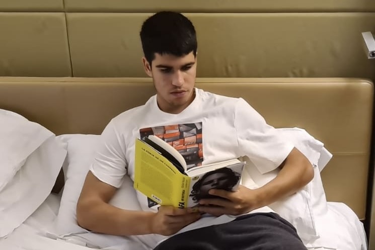 Tay vợt số 3 thế giới từng nghiền ngẫm hồi ký Rafael Nadal
