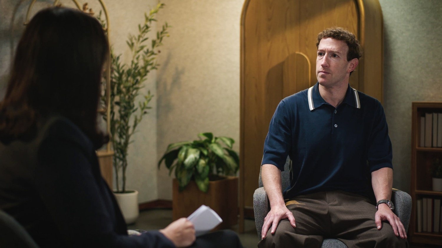 đồng hồ,  Mark Zuckerberg,  meta,  CEO Meta,  H. Moser & Cie.,  Gr&ouml;nefeld,  Voutilainen ảnh 1