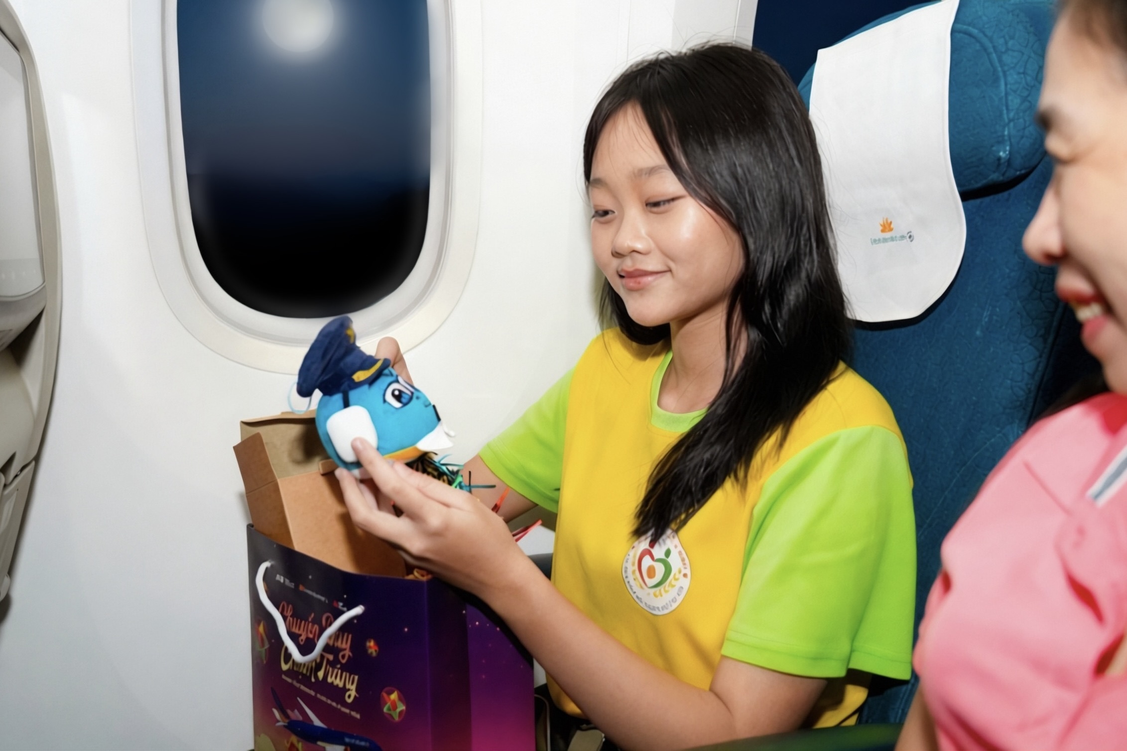 Ghi dấu Trung thu ý nghĩa trên Chuyến Bay Chạm Trăng
