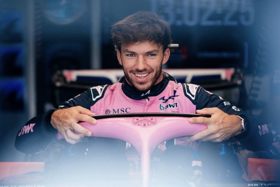 s&aacute;ch,  f1,  tay đua,  Pierre Gasly,  Alpine ảnh 1