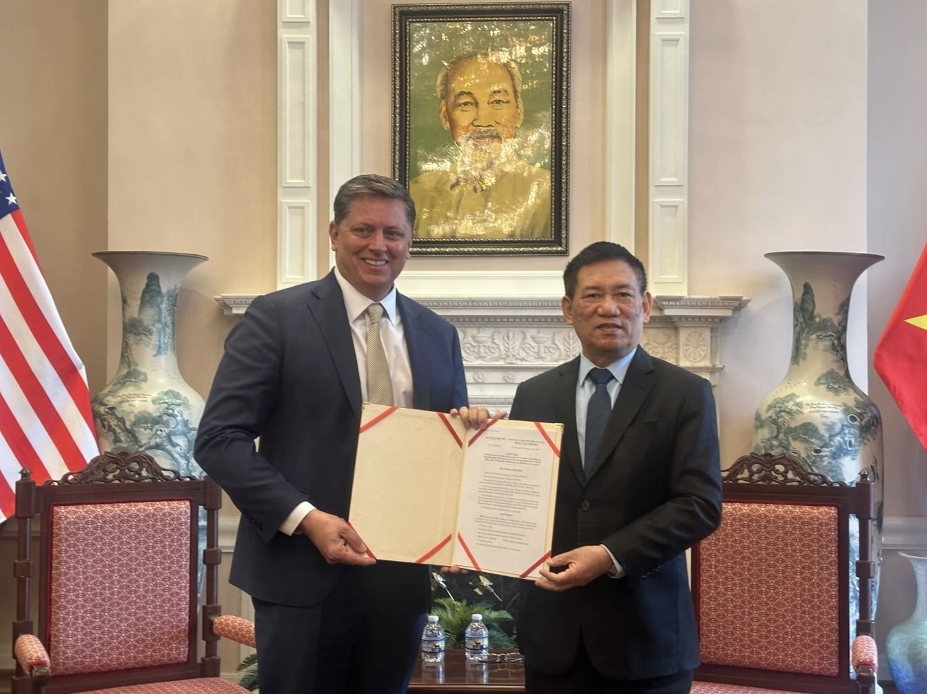 Dai dien SpaceX nhan quyet dinh thi diem Starlink tai Viet Nam hinh anh