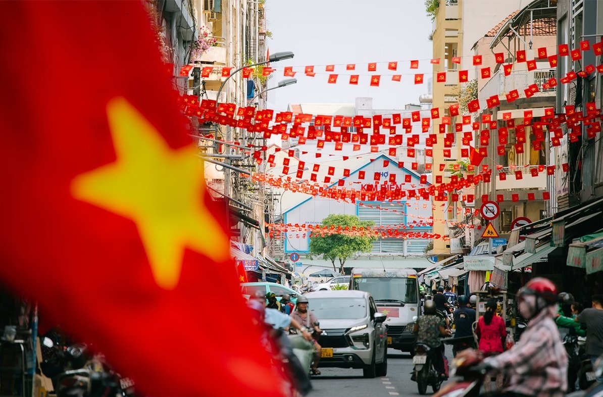 Mang xa hoi bung no trao luu tu hao 'Concert quoc gia' hinh anh