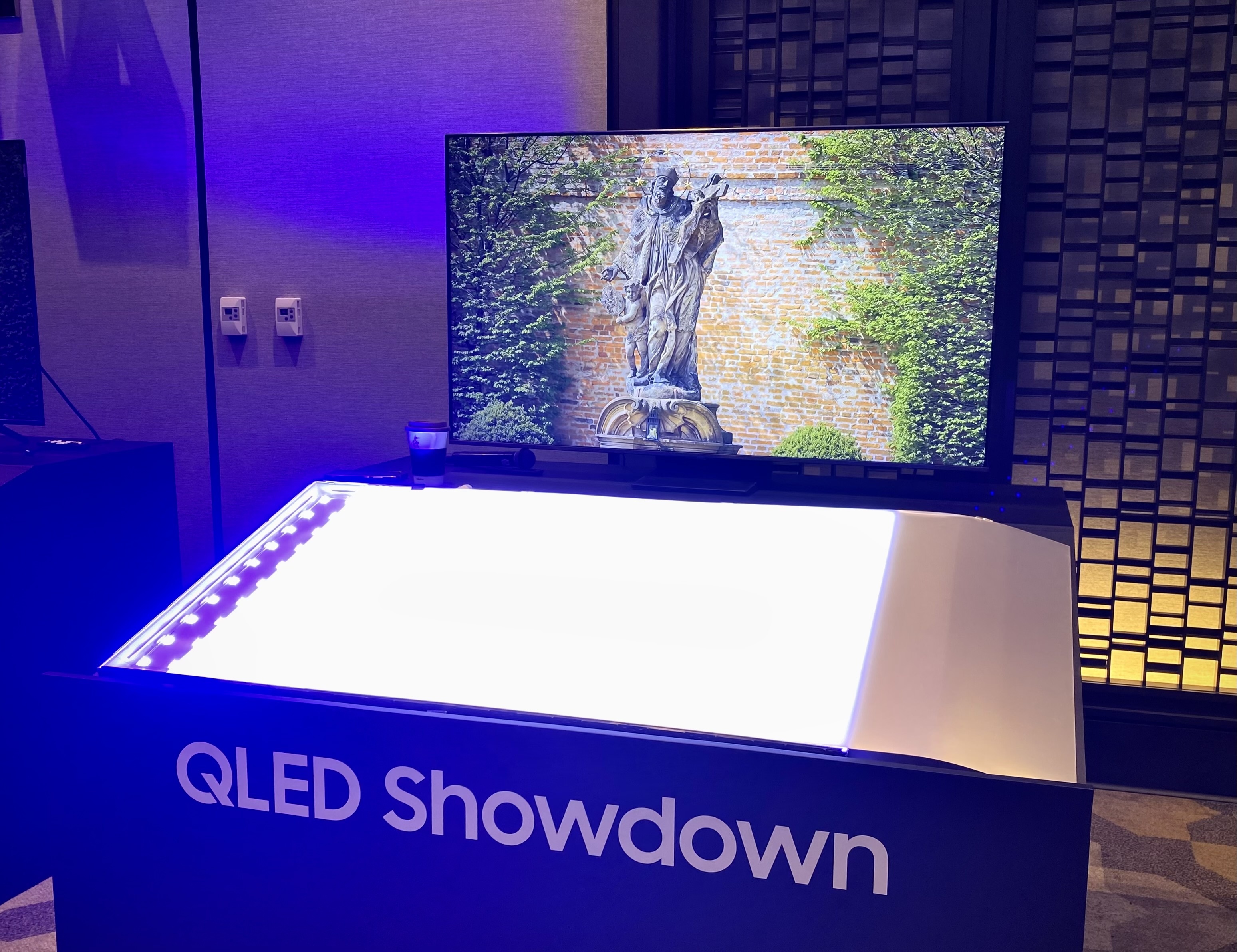 Cuoc dua cong nghe quan trong cua Samsung hinh anh