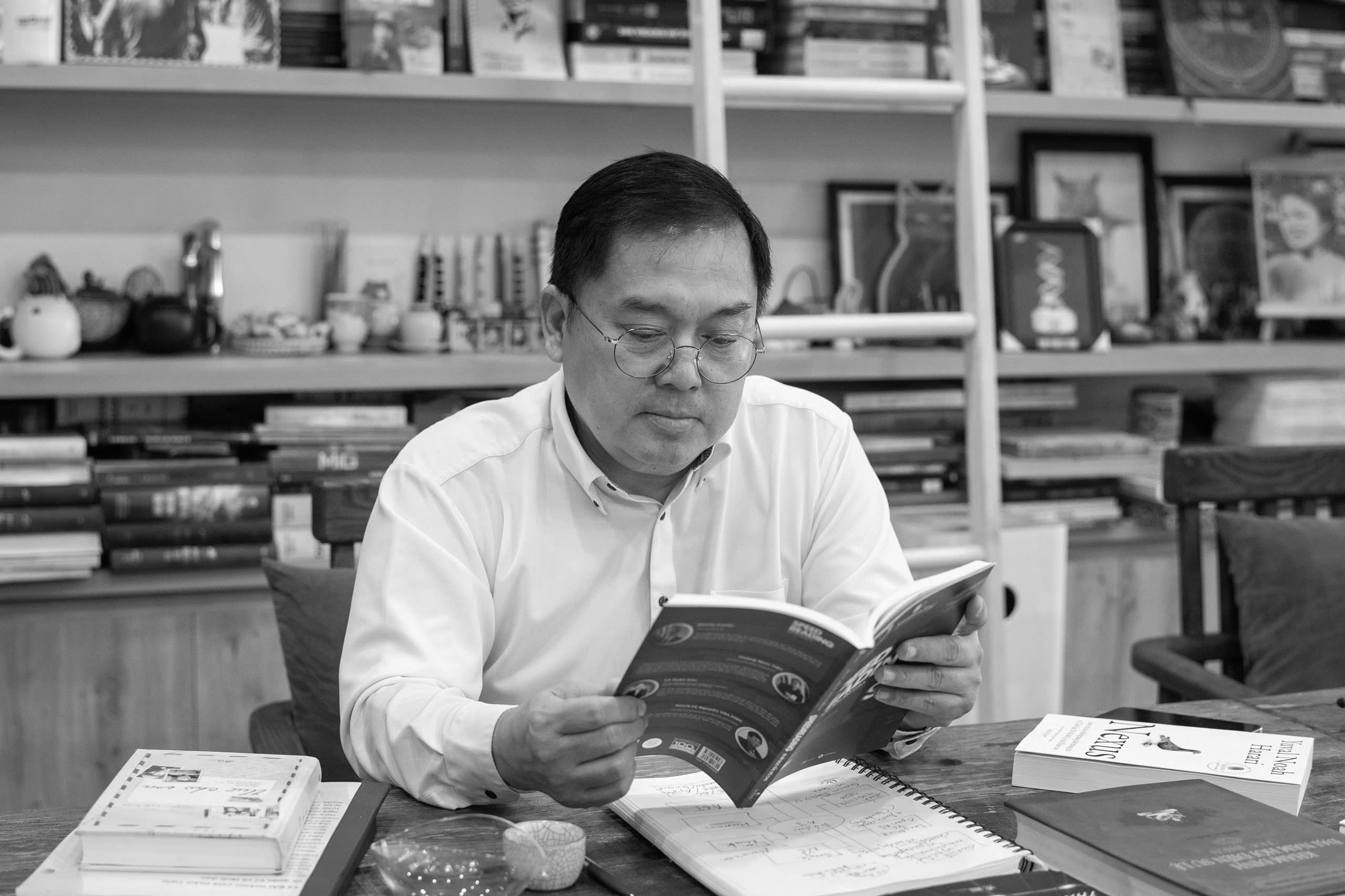 Bi quyet doc sach bang AI cua ong Hoang Nam Tien hinh anh