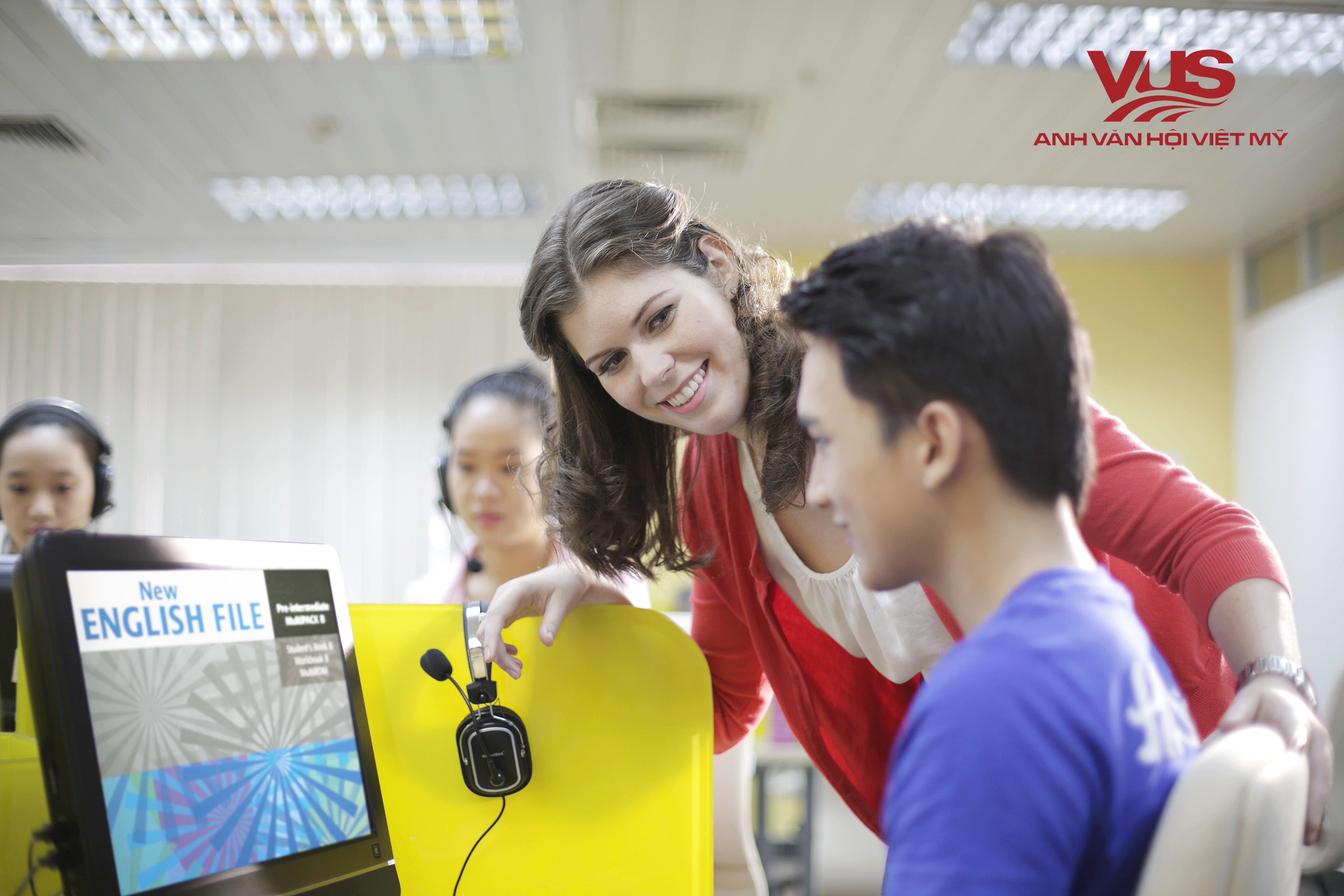 Với kế hoạch luyện thi phù hợp cùng người thầy giỏi và môi trường học tập tốt, bạn sẽ thấy SAT, TOEFL iBT hay IELTS thực ra cũng không quá khó...