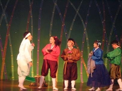 5 anh em Kim - Mộc - Thủy - Hỏa - Thổ.