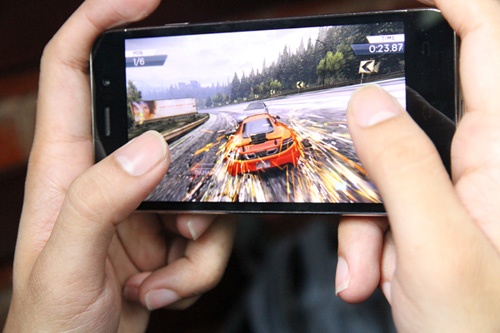 Trải nghiệm khi chơi game trên iRevo.