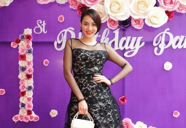 Trang Nhung khoe bi quyet giu da dep sau 'Scandal 2' hinh anh