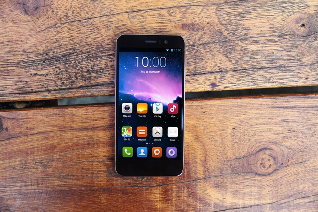 Kính cường lực trên iRevo được dùng cho hầu hết smartphone cao cấp.