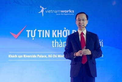 Diễn giả Francis Hùng.