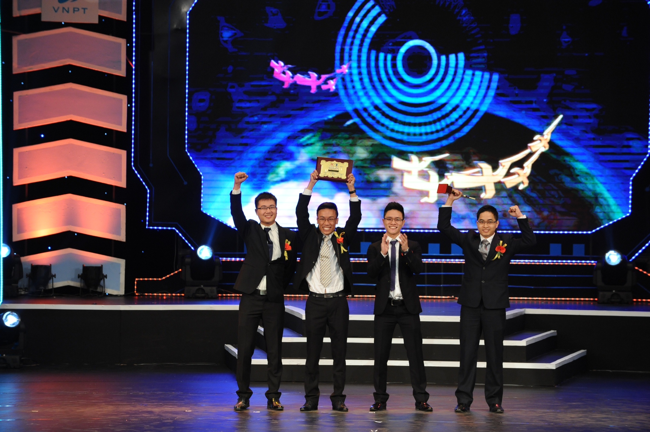 Bat mi bi quyet tro thanh Nhan tai Dat Viet hinh anh