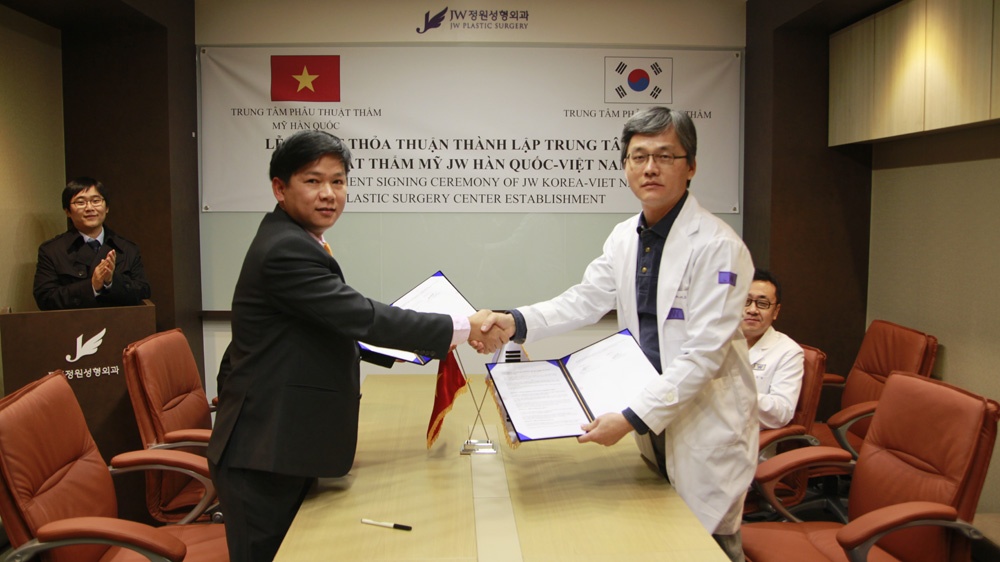 Đây là nơi tiên phong về gọt mặt v line uy tín hiện nay tại Việt Nam với công nghệ đích thực chuyển giao từ Hàn Quốc.