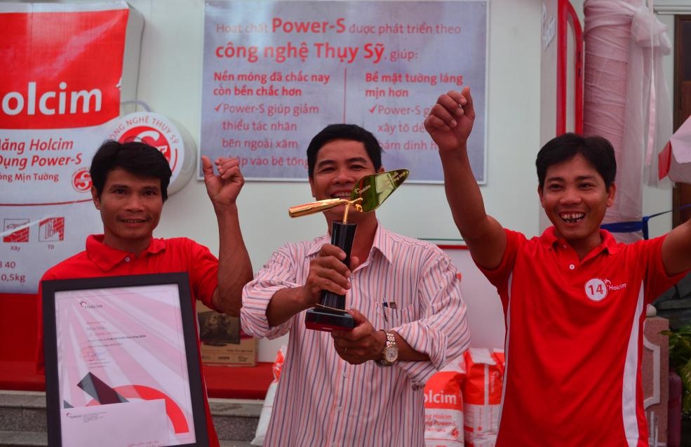 Cuộc thi Chiếc Bay Vàng là cơ hội thể hiện tay nghề của những nhà thầu ưu tú nhất khu vực Đồng bằng sông Cửu Long.