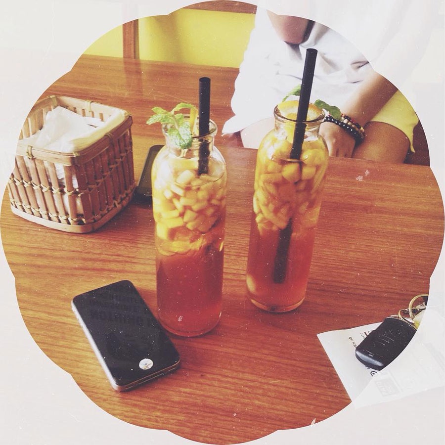 Trà trái cây nhiệt đới.