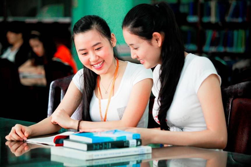 Môi trường học tập năng động giúp sinh viên thành công hơn.