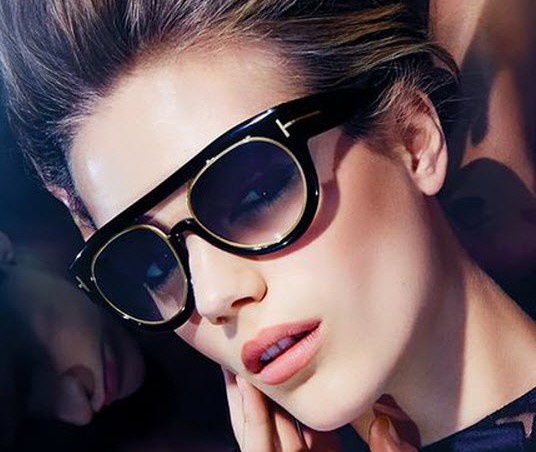 Mat kinh thoi trang Tom Ford hinh anh