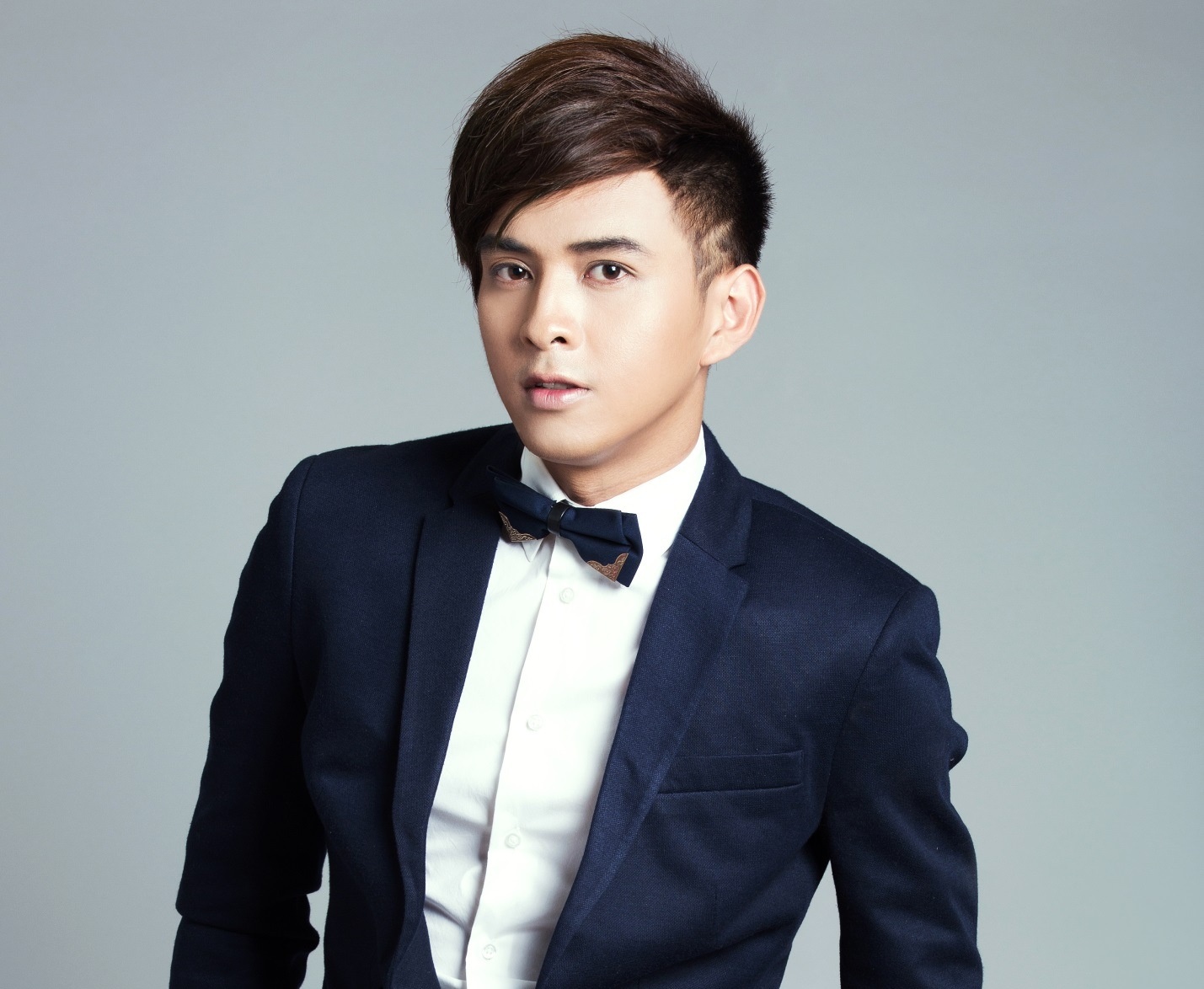 Ho Quang Hieu to chuc offline, gioi thieu album moi hinh anh