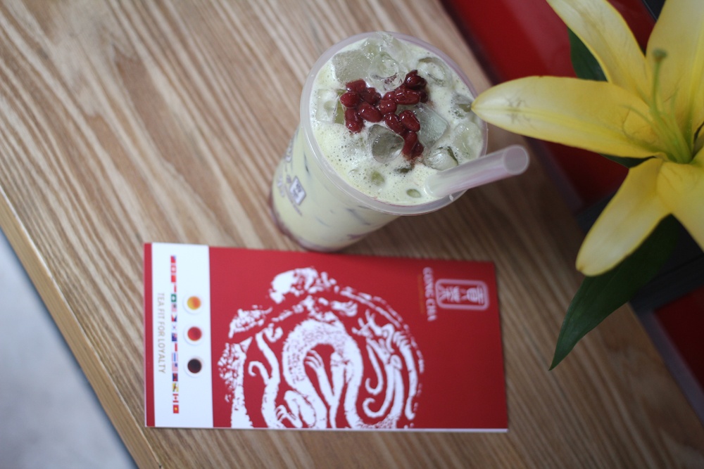 Nem thu vi tra sua gay nghien trong gioi tre hinh anh