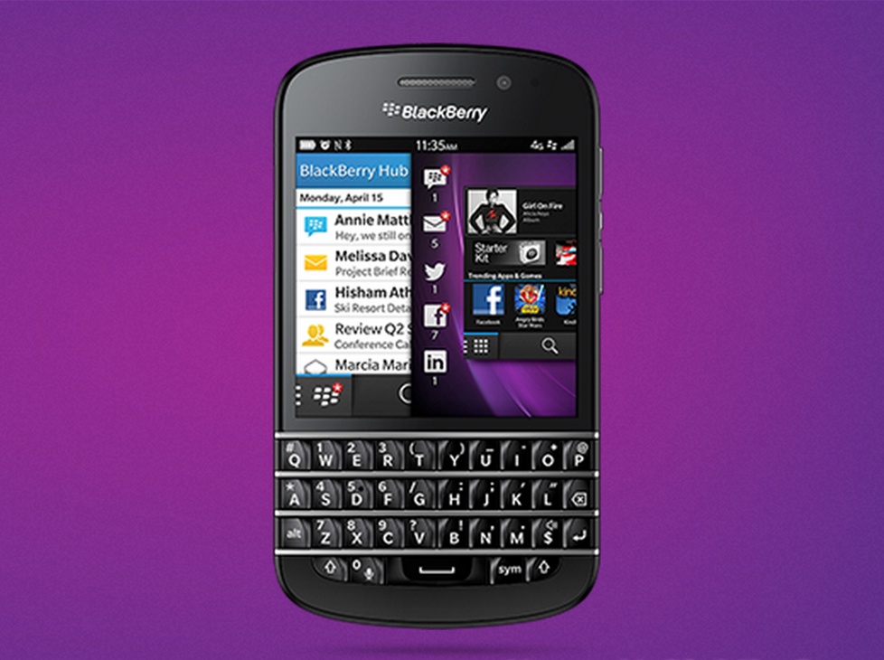 Blackberry Q10 chinh hang giam gia soc con 4,9 trieu dong hinh anh