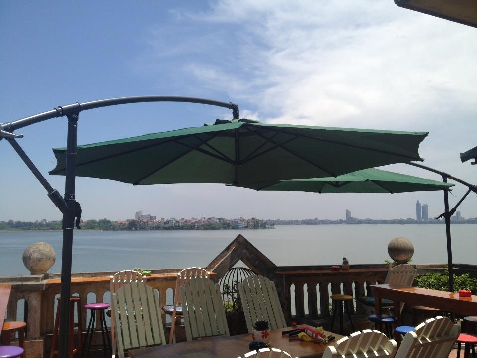 Commune - quan ca phe view trieu do o Ha Noi hinh anh