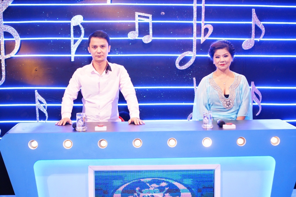 NSND Thanh Hoa xin loi thi sinh 'Gia dinh tai tu' hinh anh