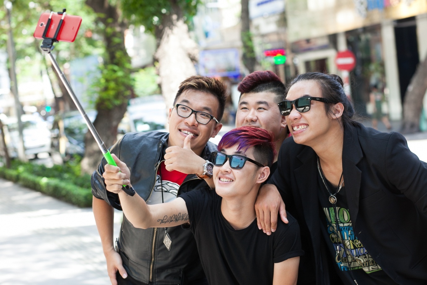 F Band: 'Chung toi co rat nhieu mau thuan khi lam viec' hinh anh