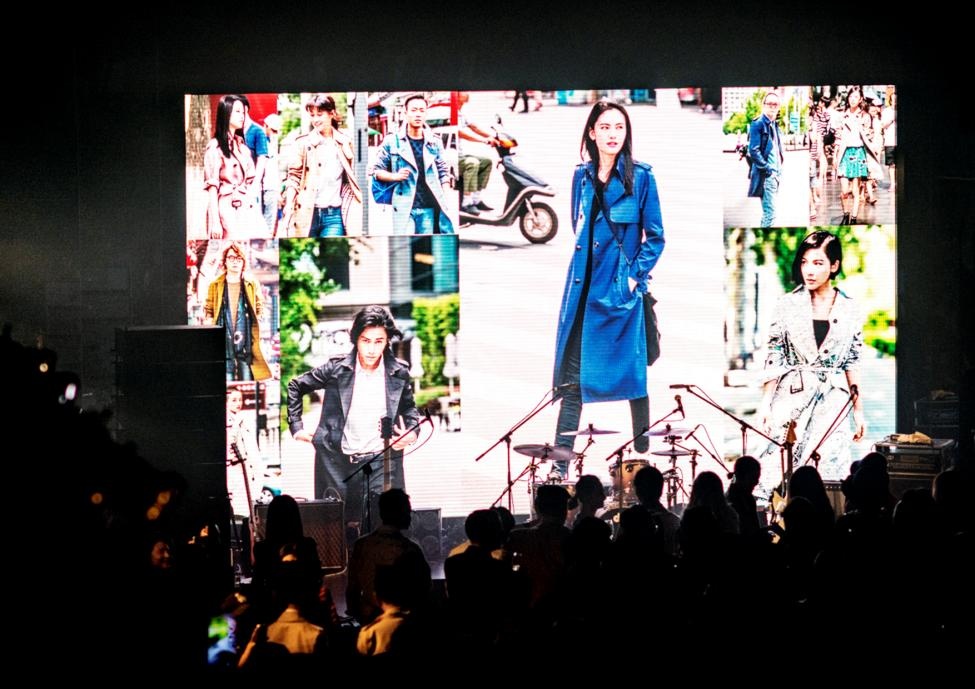 Su kien 'Art of the Trench' cua Burberry tai Thanh Do hinh anh