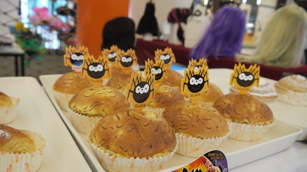 Bánh cho mùa Halloween của Breadtalk.